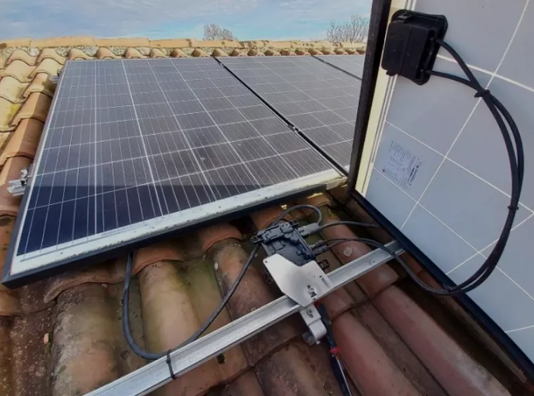 Panneau solaire avec micro-onduleur intégré et batterie : à qui faire appel ?, Porto-Vecchio, Phoenix Eco Energie